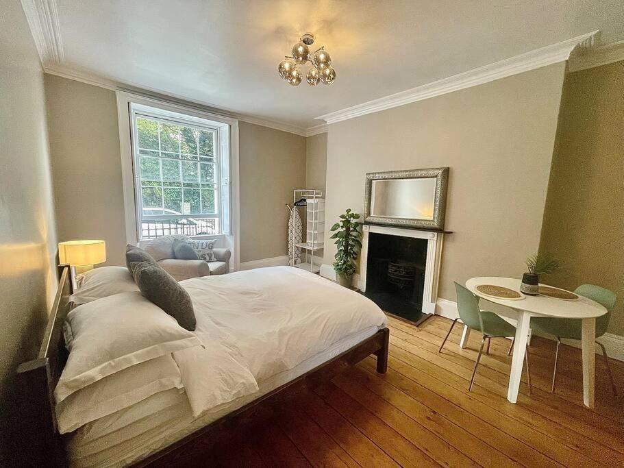 Ground Floor Apartment In Central Bath Buitenkant foto
